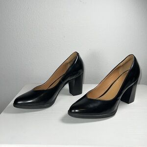 CLARKS Artisan Kadri Leah Leather Cuirass Bourgogne Pump Sz. 7